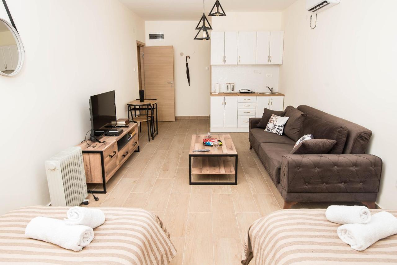 Studio Apartment Vukcevic พอดโกริกา ภายนอก รูปภาพ