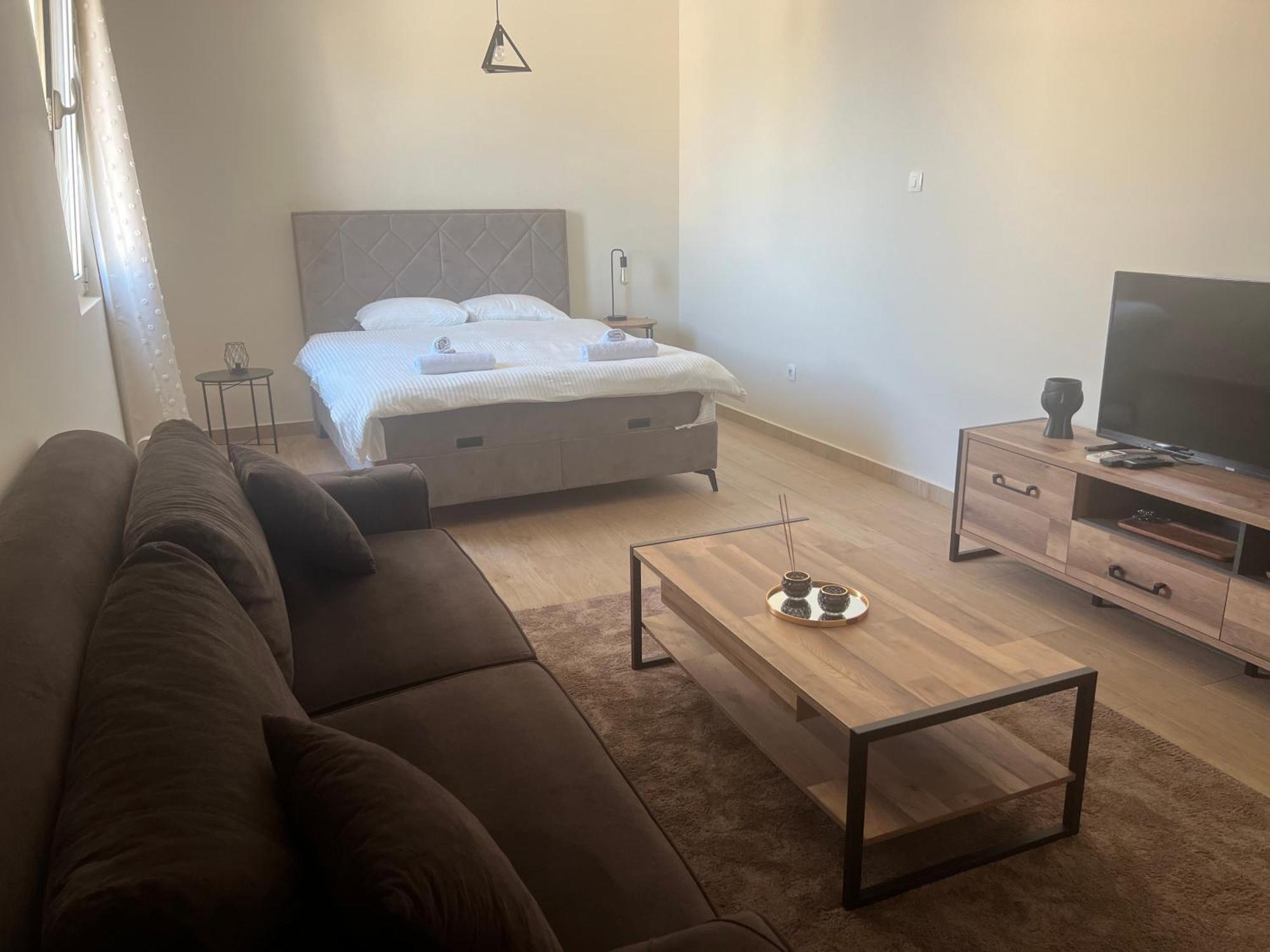 Studio Apartment Vukcevic พอดโกริกา ภายนอก รูปภาพ